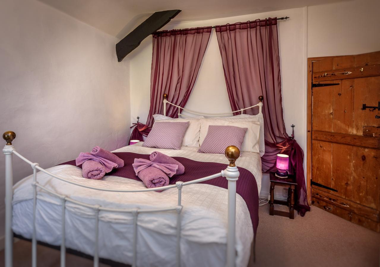 Ysgubor Bach Villa Абърдарън Екстериор снимка